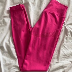 Worn twice- Vibrant pink leggings!!!